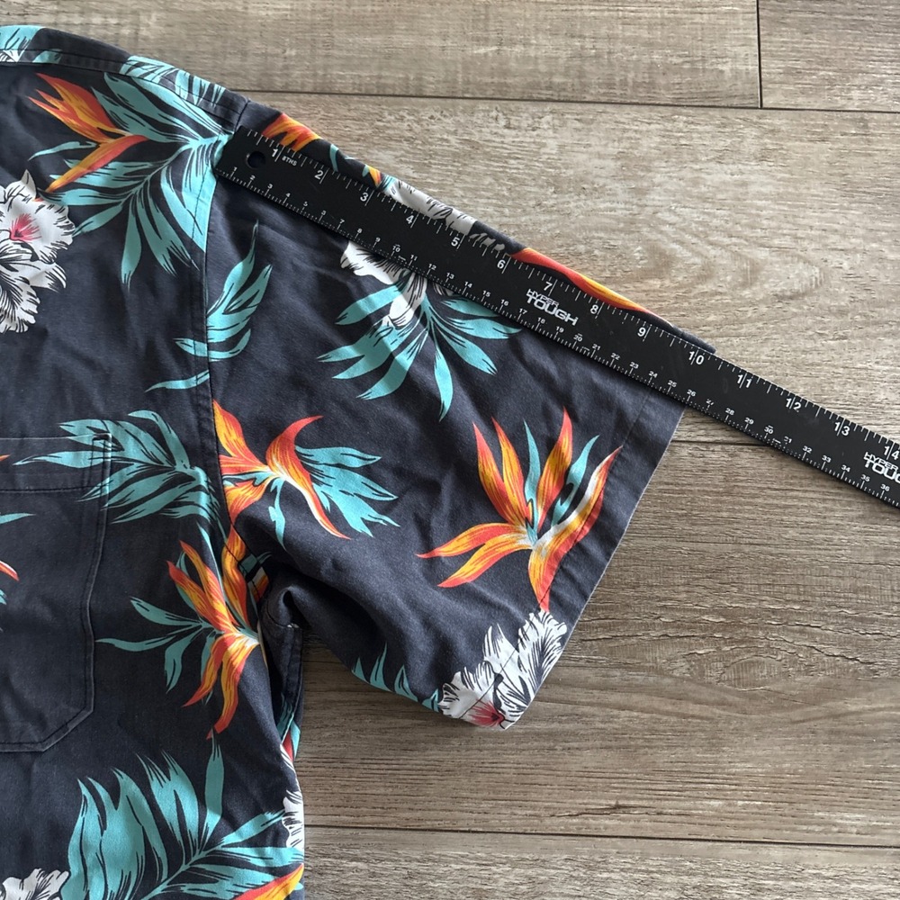 Jack O'Neill Button Down Mens 1XL Shirt Black Tropical Floral Bird of Paradise - Picture 6 of 7